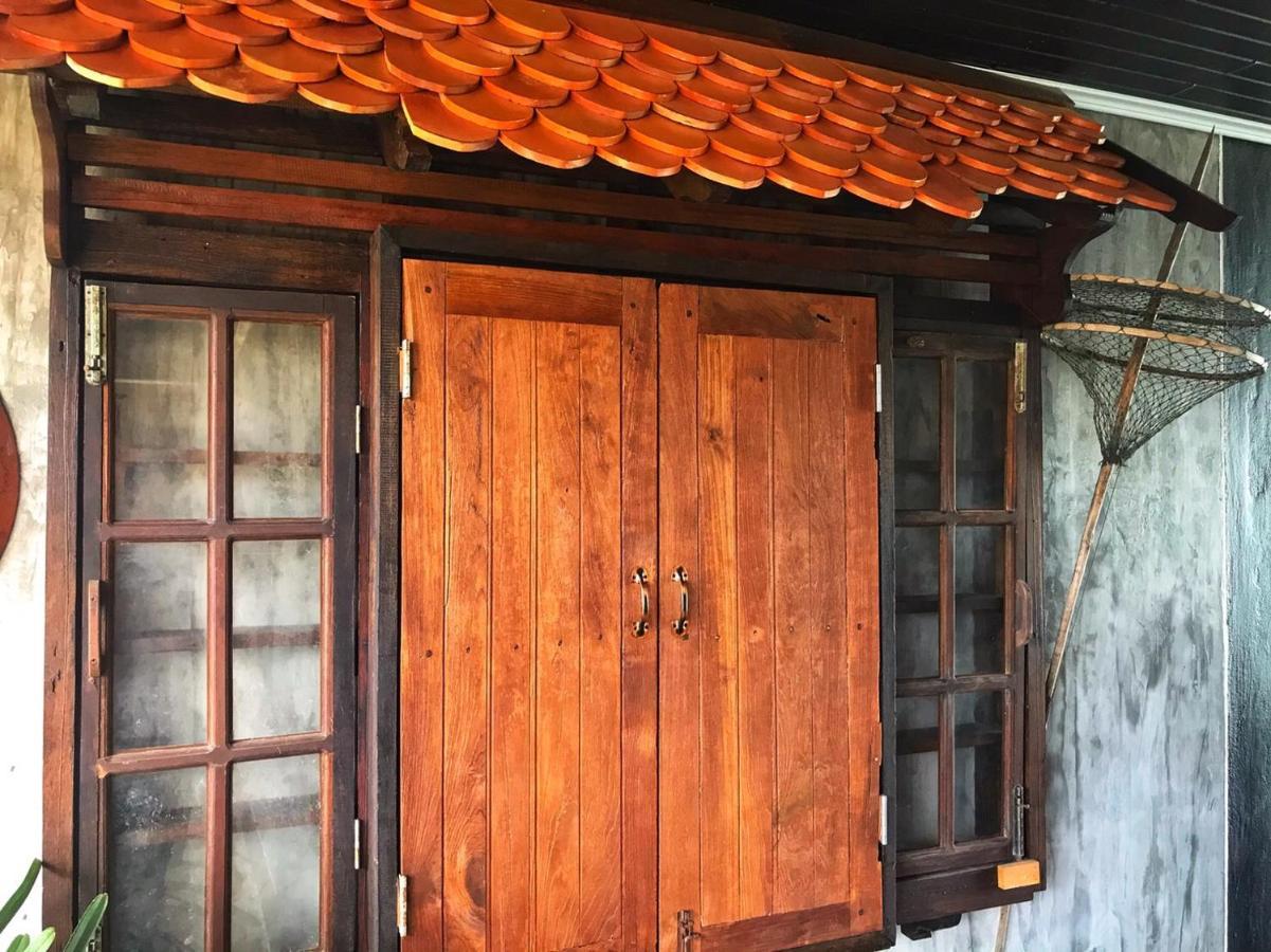 Отель Mangrove House Lanta Old Town Ко-Ланта Экстерьер фото