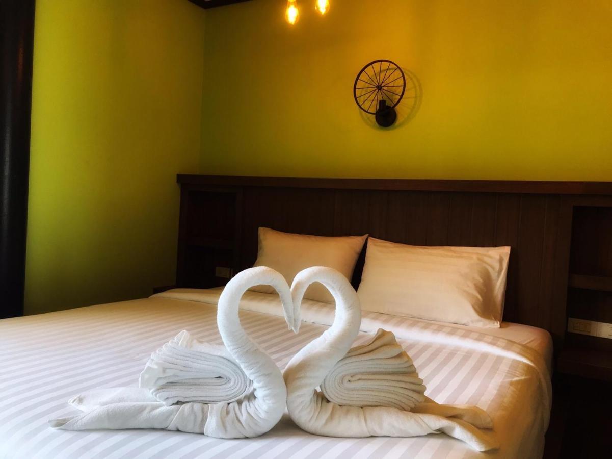 Отель Mangrove House Lanta Old Town Ко-Ланта Экстерьер фото