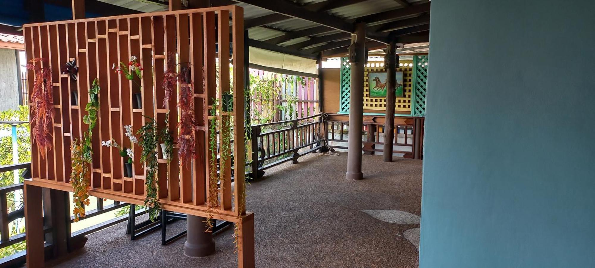 Отель Mangrove House Lanta Old Town Ко-Ланта Экстерьер фото